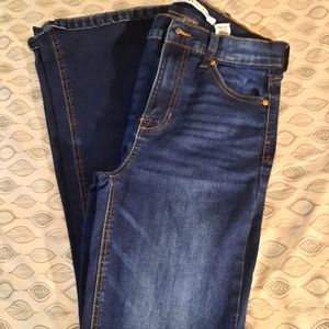 Bell bottoms fare dark was jeans
